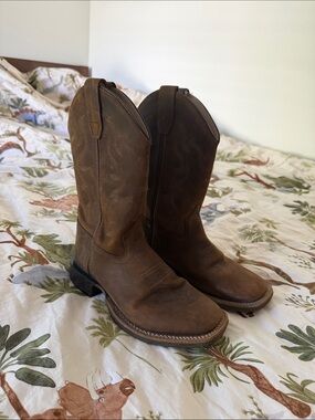 Kids Brown Leather Western Boots - Classic Pull-On Style
